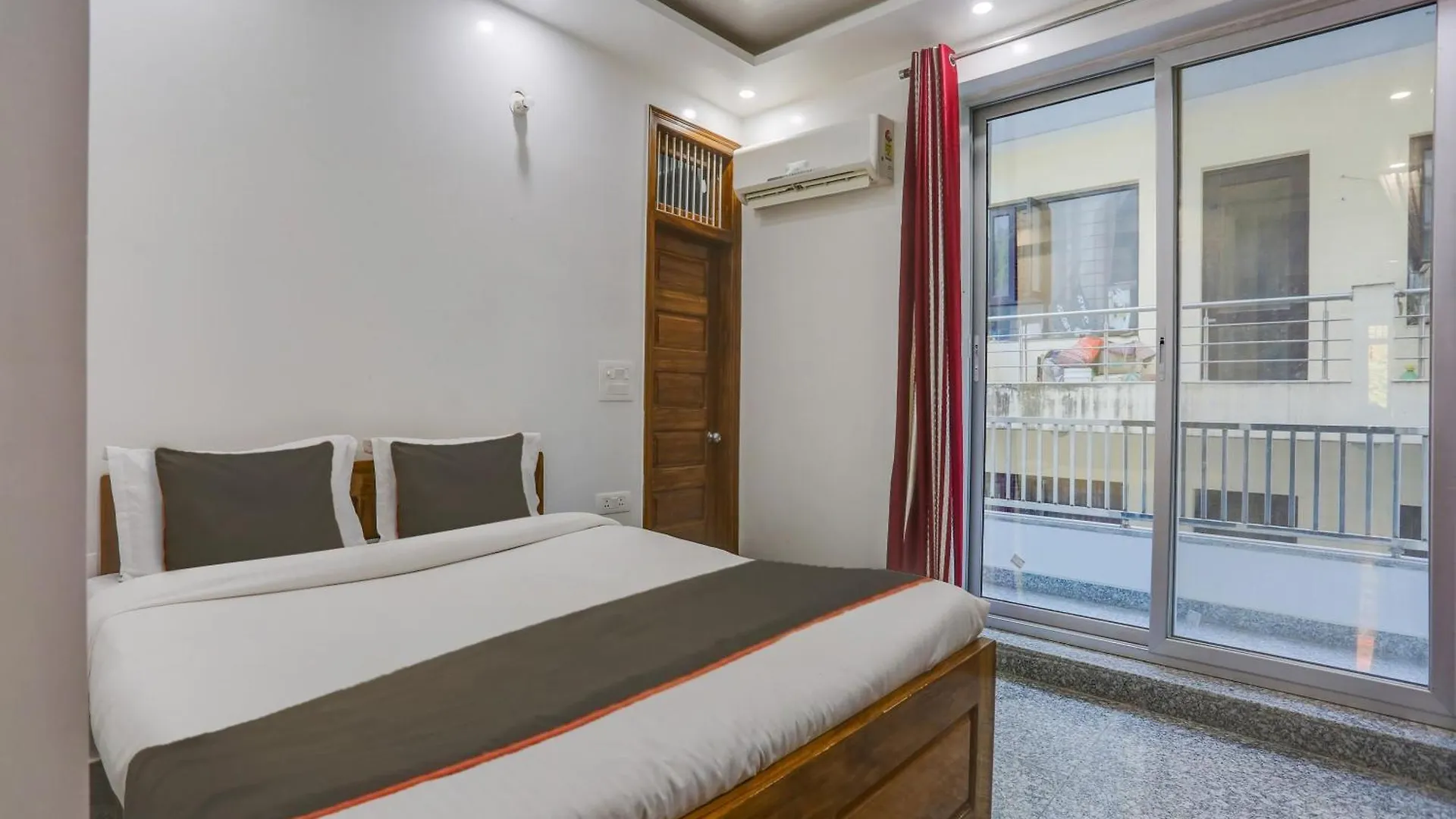 Hotel Collection O Sagar Inn Gurgaon